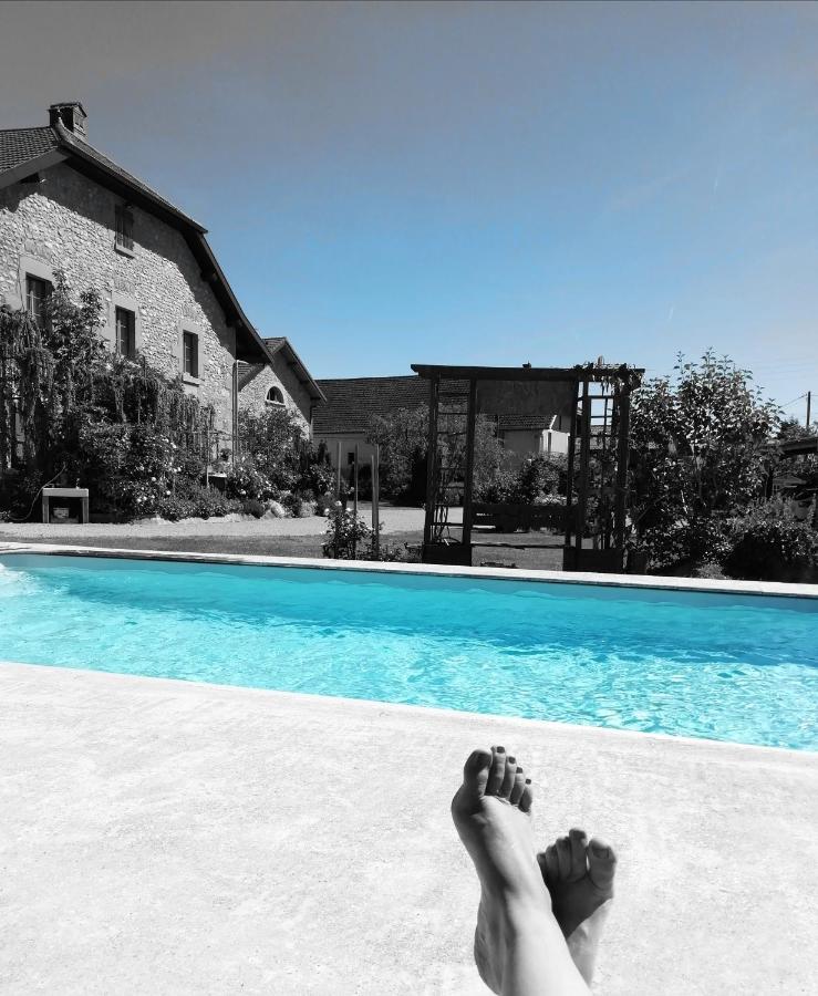 Escapade Champetre Bed and Breakfast Hauteville-sur-Fier Exteriör bild