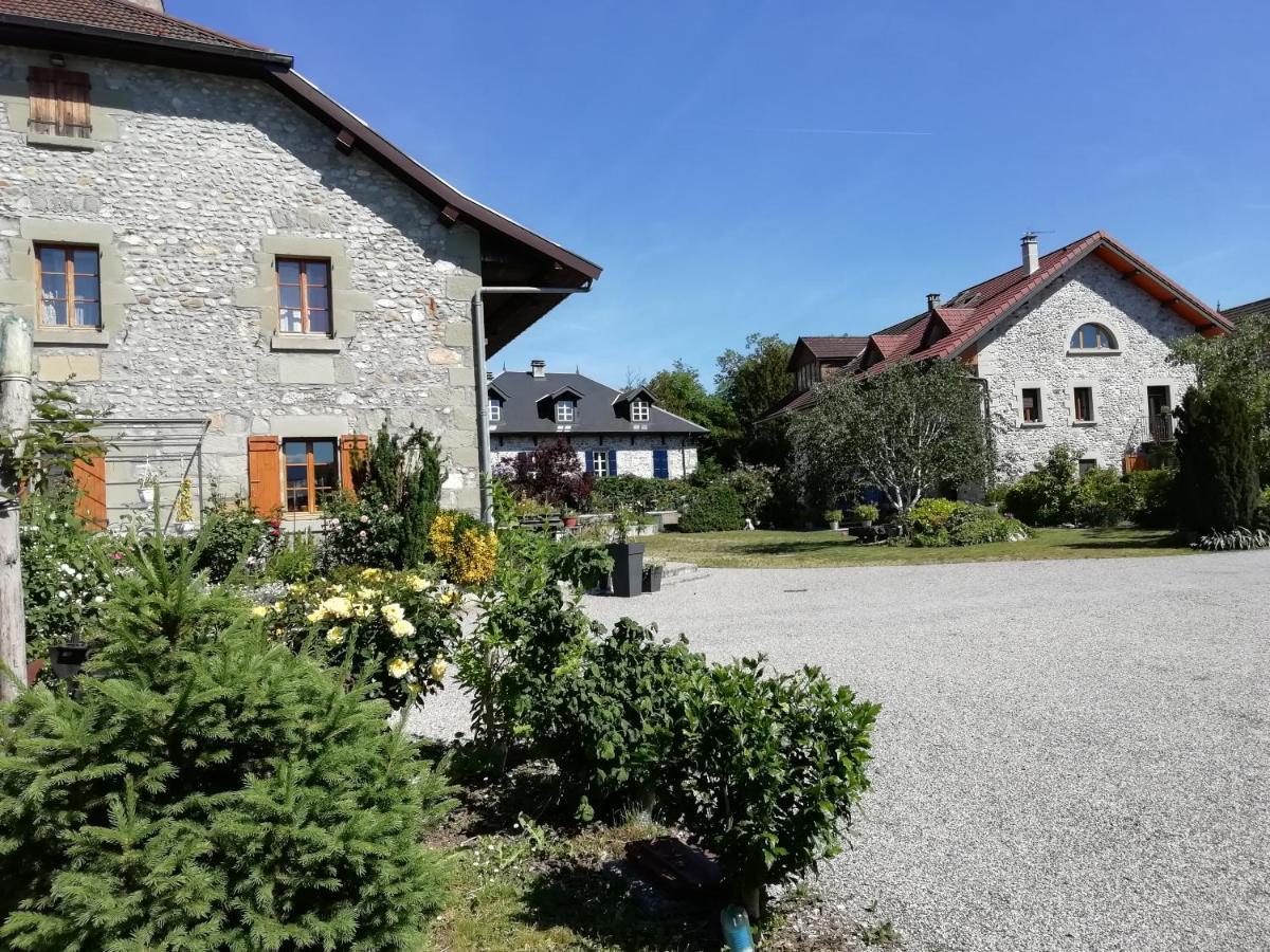 Escapade Champetre Bed and Breakfast Hauteville-sur-Fier Exteriör bild
