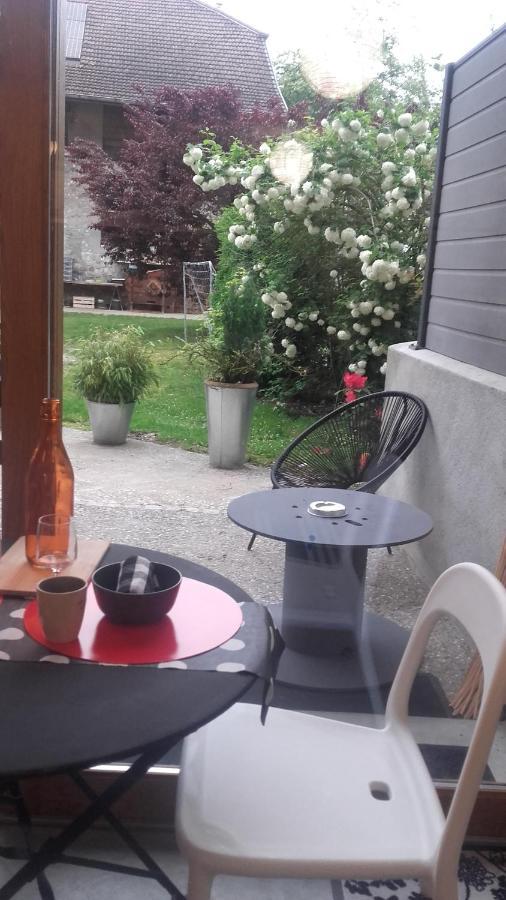 Escapade Champetre Bed and Breakfast Hauteville-sur-Fier Exteriör bild