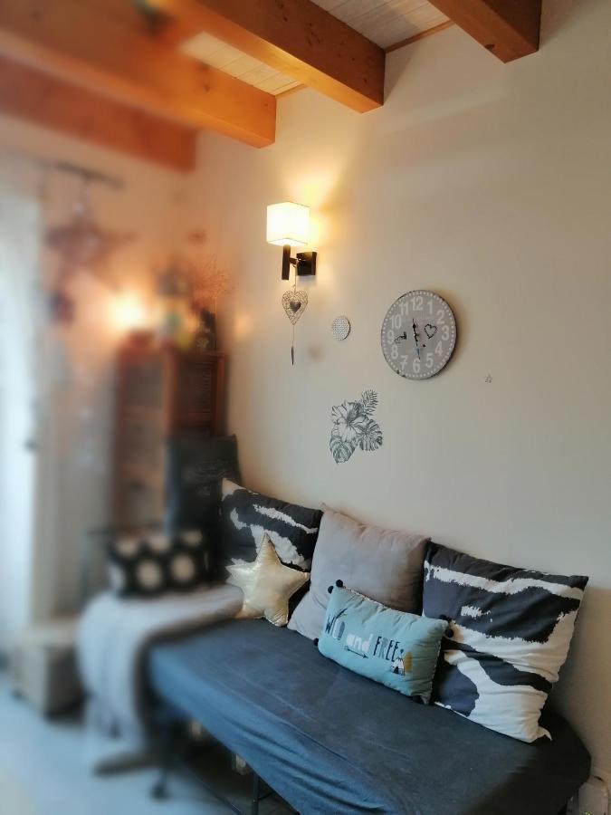 Escapade Champetre Bed and Breakfast Hauteville-sur-Fier Exteriör bild